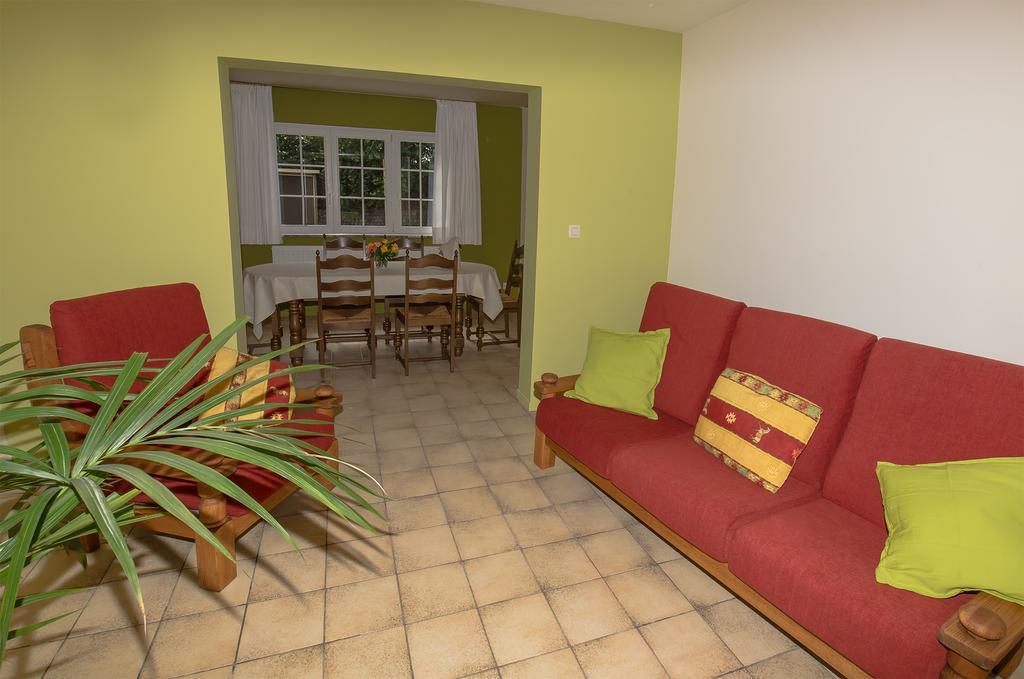 Rectoversovv Sint-Pieters-Leeuw Extérieur photo