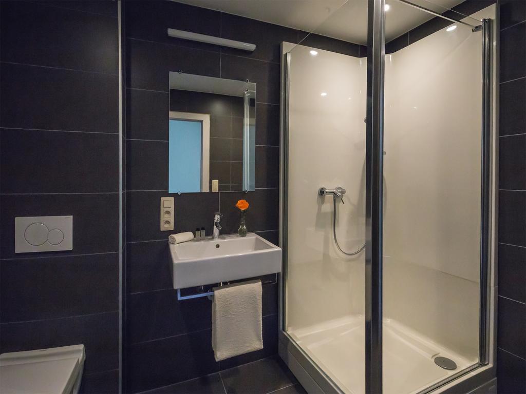 Rectoversovv Sint-Pieters-Leeuw Extérieur photo
