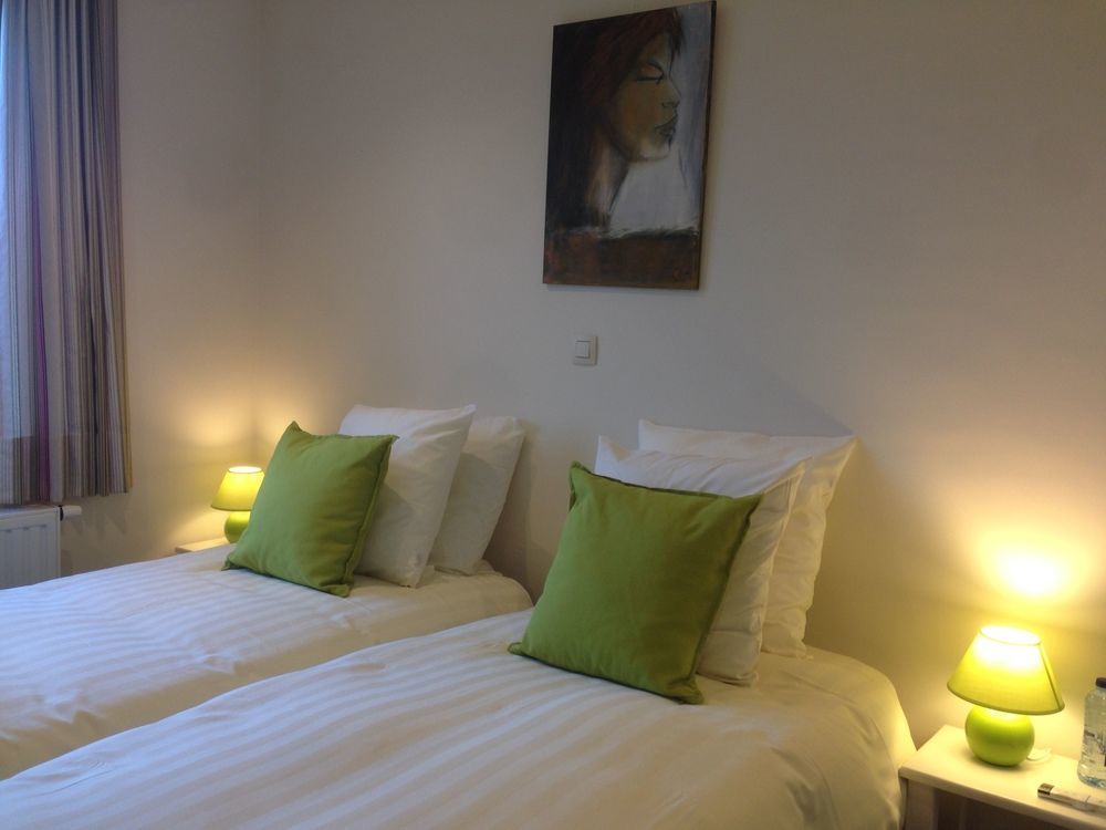 Rectoversovv Sint-Pieters-Leeuw Extérieur photo